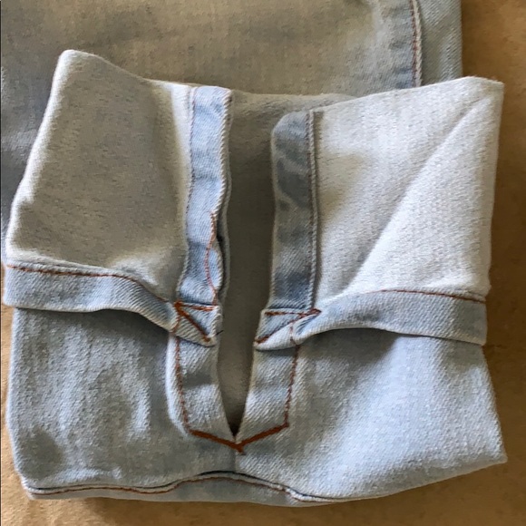 Jean capris - Picture 3 of 3